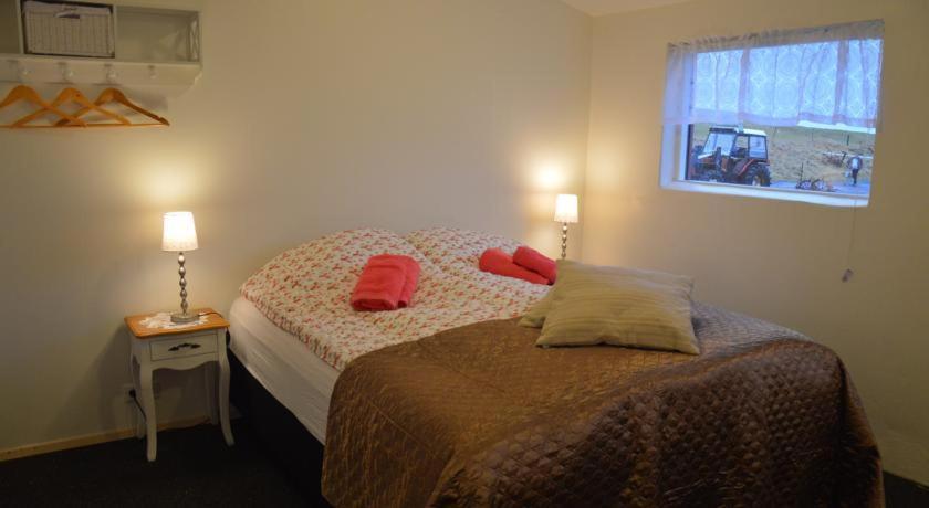 Guesthouse Holmur Bagian luar foto